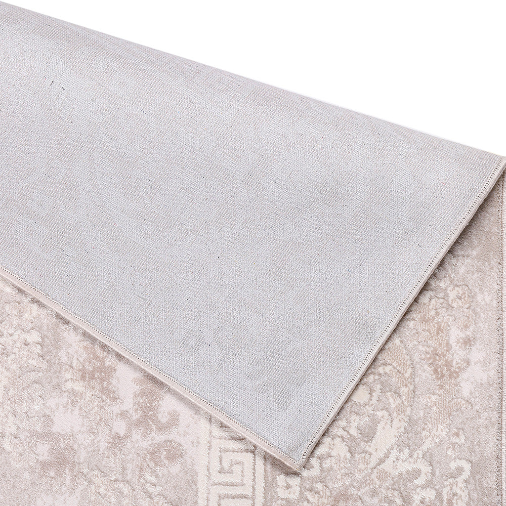 Vintage Oriental Carpet - (240x340 cm) - Embla